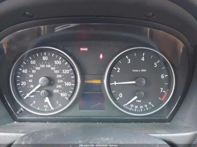 44241788 :رقم المزاد ، WBAVB13526PS66002 vin ، 2006 Bmw 325i مزاد بيع