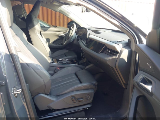 WA134BGF3SA022685 Audi Q6 E-tron Prestige Quattro