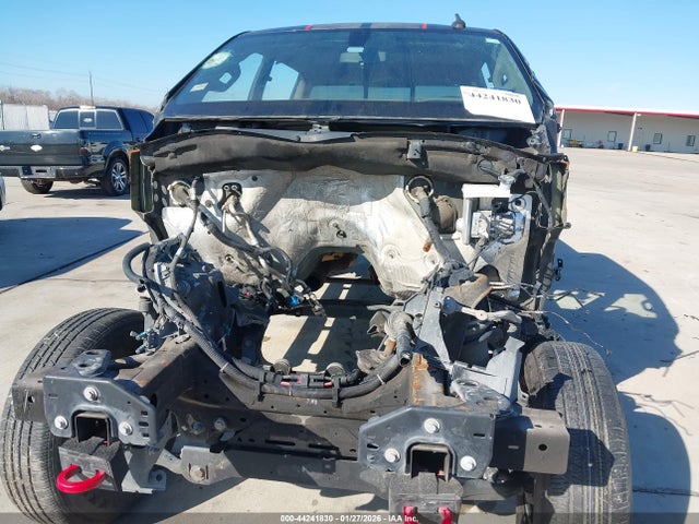 3GCPYFEL2MG132028 Chevrolet Silverado 1500