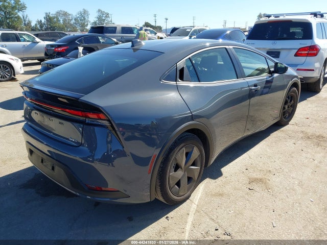 JTDACAAU7R3042406 Toyota Prius Le