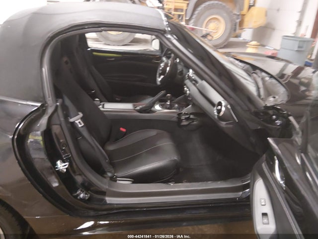 2023 MAZDA MX-5 MIATA JM1NDAD71P0550812 Photo 4