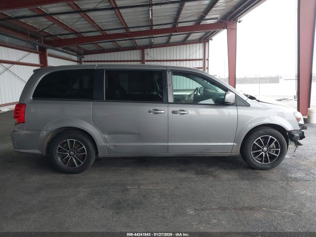 2C4RDGEG3JR190250 Dodge Grand Caravan Gt