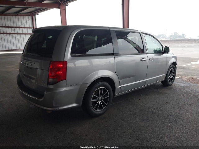 2C4RDGEG3JR190250 Dodge Grand Caravan Gt