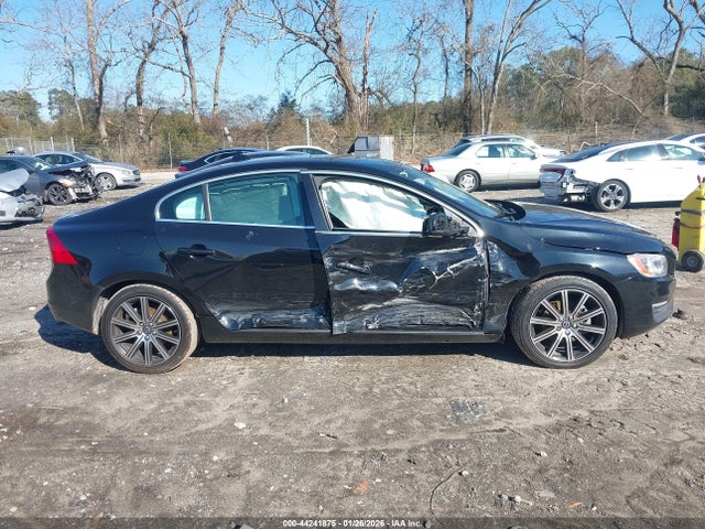 LYV402HK8JB169934 Volvo S60 Inscription T5
