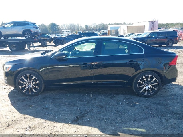 LYV402HK8JB169934 Volvo S60 Inscription T5