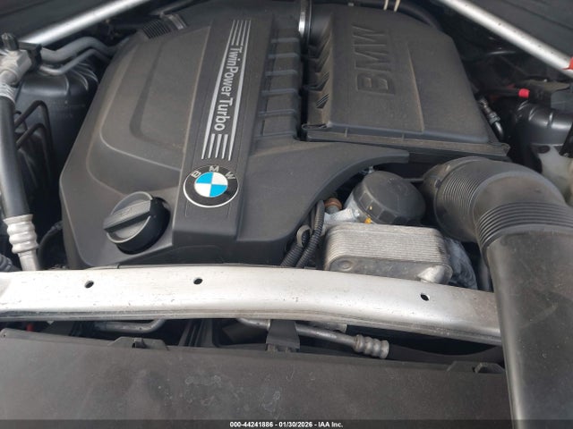 44241886 :رقم المزاد ، 5UXKR2C58G0R71001 vin ، 2016 Bmw X5 Sdrive35i مزاد بيع