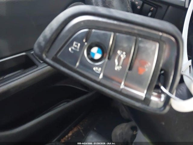 44241886 :رقم المزاد ، 5UXKR2C58G0R71001 vin ، 2016 Bmw X5 Sdrive35i مزاد بيع