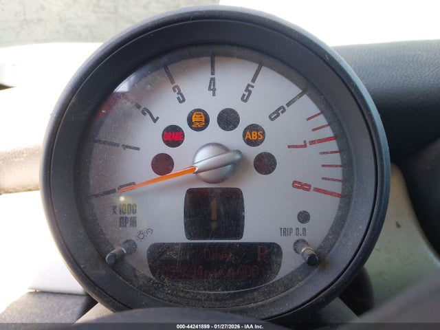 Продаж на аукціоні авто 2011 Mini Cooper, vin: WMWSU3C57BT096780, номер лоту: 44241899