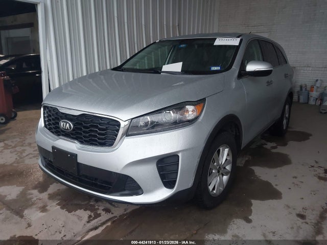 2019 KIA SORENTO 5XYPG4A54KG561083 Photo 1