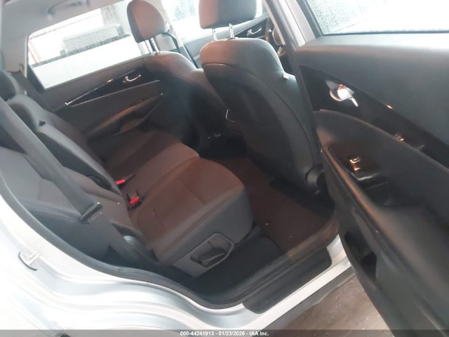 2019 KIA SORENTO 5XYPG4A54KG561083 Photo 7