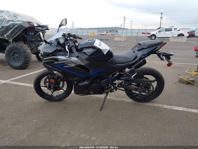 ML5EXGG19SDA45827 Kawasaki EX500