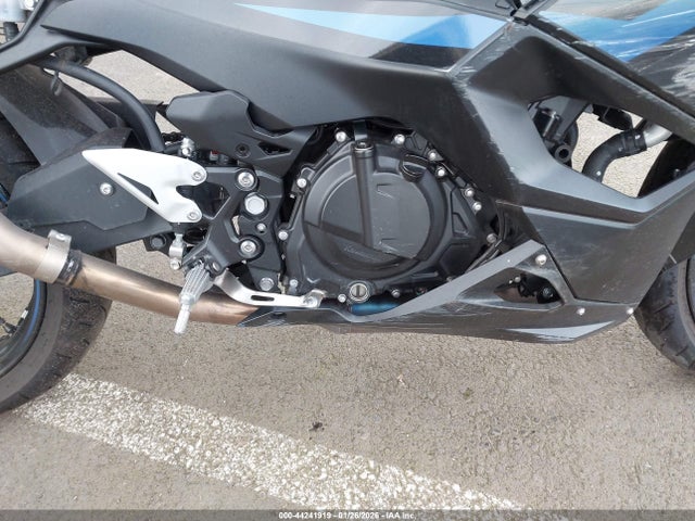 ML5EXGG19SDA45827 Kawasaki EX500