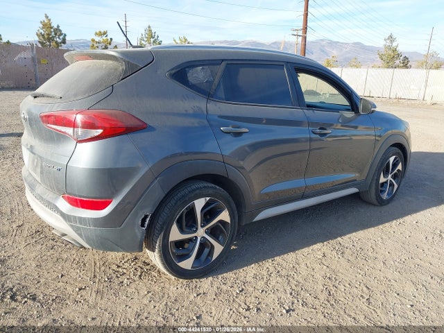 2017 HYUNDAI TUCSON KM8J33A23HU496893 Photo 3