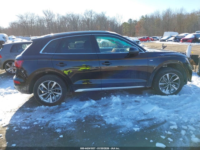 2024 Audi Q5 Premium Plus 45 Tfsi S Line Quattro მანქანა იყიდება აუქციონზე, vin: WA1EAAFY4R2136200, აუქციონის ნომერი: 44241937