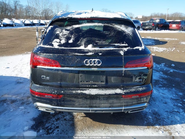 2024 Audi Q5 Premium Plus 45 Tfsi S Line Quattro მანქანა იყიდება აუქციონზე, vin: WA1EAAFY4R2136200, აუქციონის ნომერი: 44241937