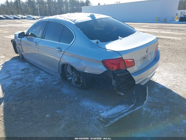 44242050 :رقم المزاد ، WBAXH5C5XDD109346 vin ، 2013 Bmw 528i Xdrive مزاد بيع