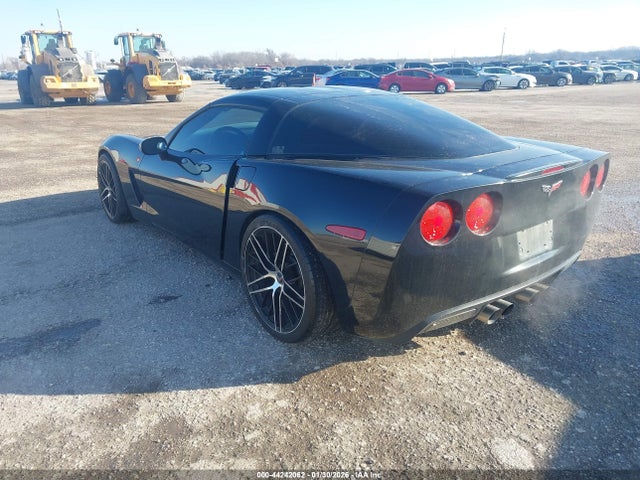 2011 CHEVROLET CORVETTE 1G1YG2DWXB5103305 Photo 2