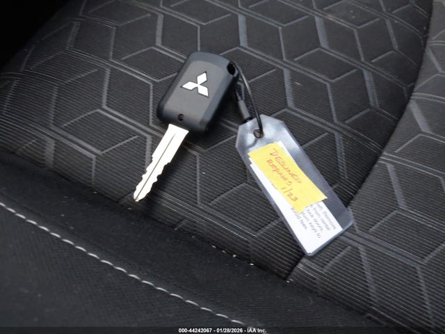 2025 MITSUBISHI OUTLANDER SPORT JA4ARUAU2SU002745 Photo 10