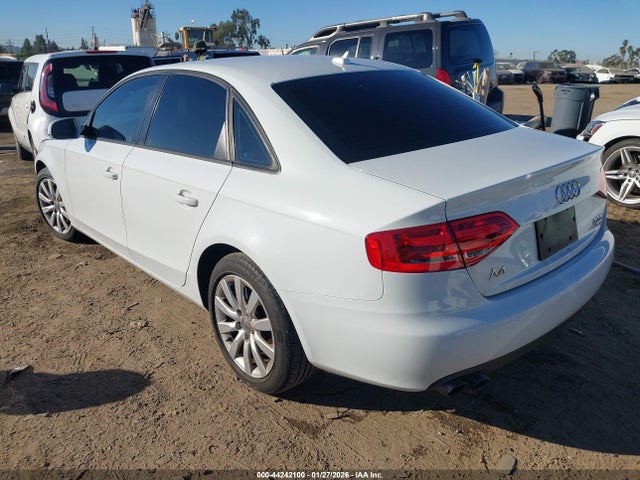 2012 AUDI A4 WAUBFAFL8CA120543 Photo 2