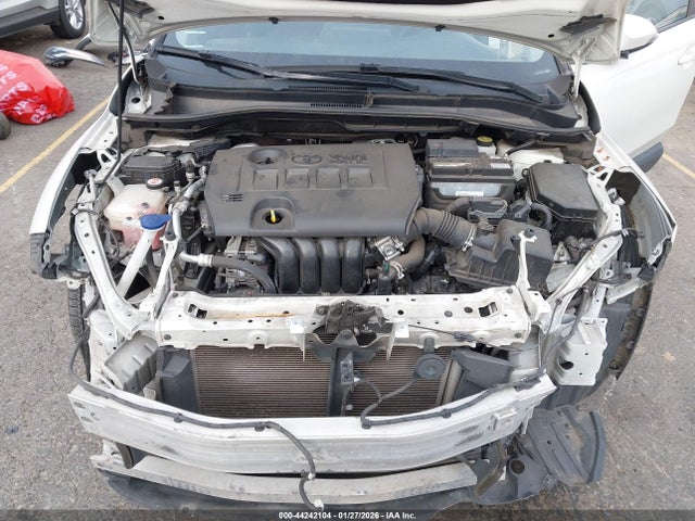 NMTKHMBX9MR132971 Toyota C-HR LE