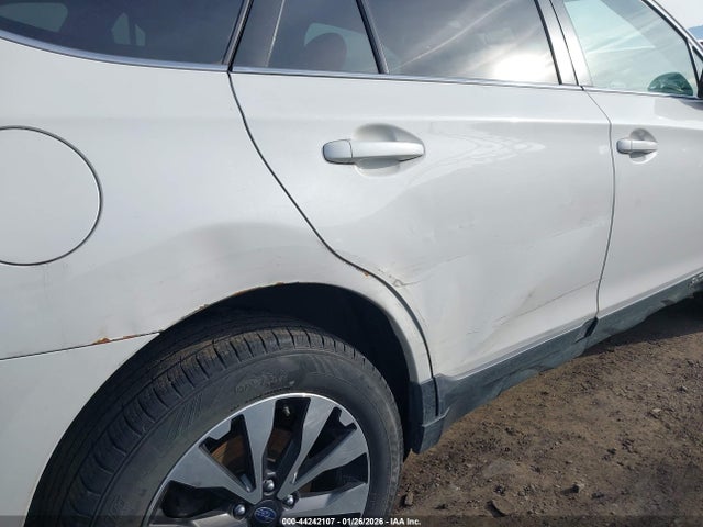 4S4BSBNC0G3240381 Subaru Outback 2.5i Limited