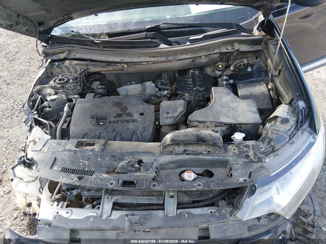 2019 MITSUBISHI OUTLANDER JA4AD2A35KZ008911 Photo 9