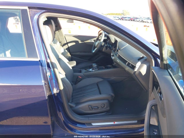 2024 AUDI A4 WAUEAAF43RN015480 Photo 4