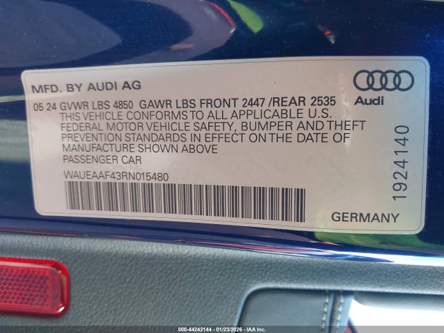 2024 AUDI A4 WAUEAAF43RN015480 Photo 8