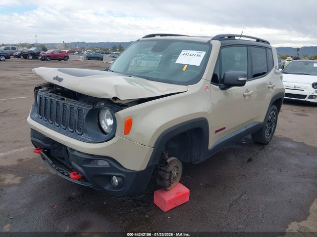 Jeep Renegade Trailhawk 2015 ZACCJBCT0FPB74040 Image 2