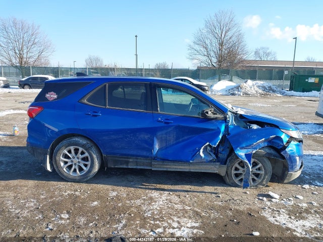 3GNAXSEV4KS506966 Chevrolet EQUINOX LS