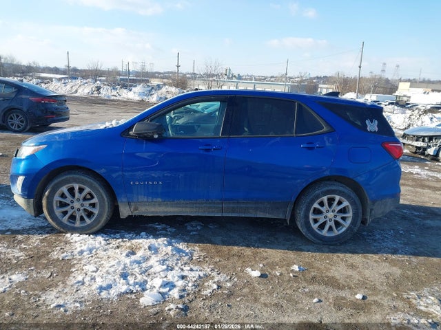 3GNAXSEV4KS506966 Chevrolet EQUINOX LS