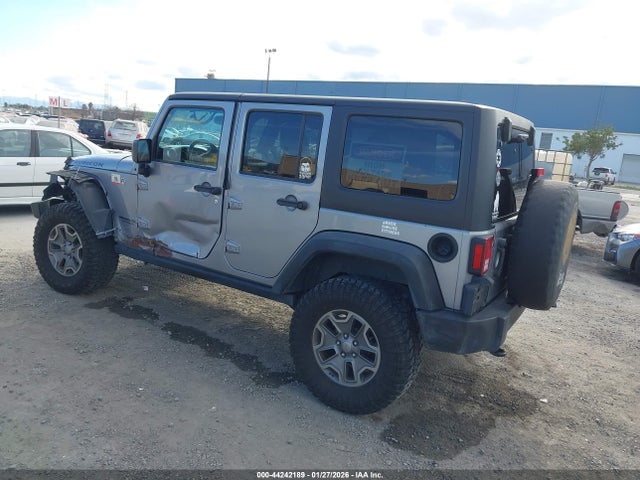 1C4HJWFG5GL132235 Jeep Wrangler Unlimited Rubicon