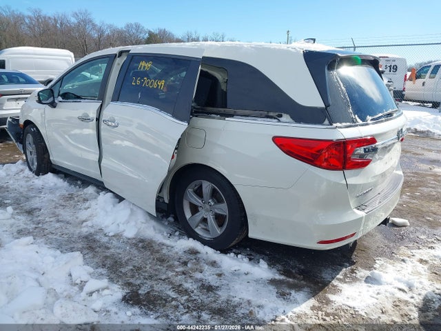 44242235 :رقم المزاد ، 5FNRL6H78JB007414 vin ، 2018 Honda Odyssey Ex-l مزاد بيع
