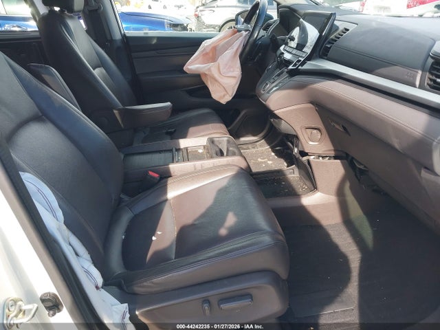 44242235 :رقم المزاد ، 5FNRL6H78JB007414 vin ، 2018 Honda Odyssey Ex-l مزاد بيع