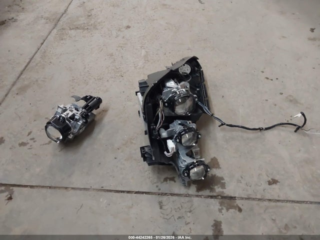 44242265 :رقم المزاد ، KMHLP4AG0PU522671 vin ، 2023 Hyundai Elantra Limited مزاد بيع