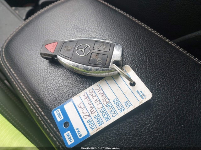 Продаж на аукціоні авто 2015 Mercedes-benz Cla 250 4matic, vin: WDDSJ4GBXFN270357, номер лоту: 44242287