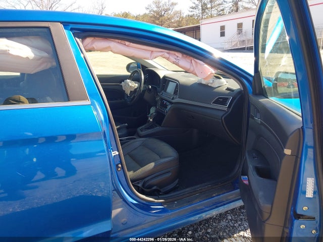 KMHD84LF1HU228672 Hyundai Elantra Limited
