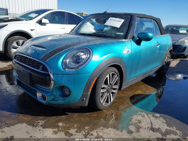 2021 MINI CONVERTIBLE WMWWJ5C0XM3N21583 Photo 1