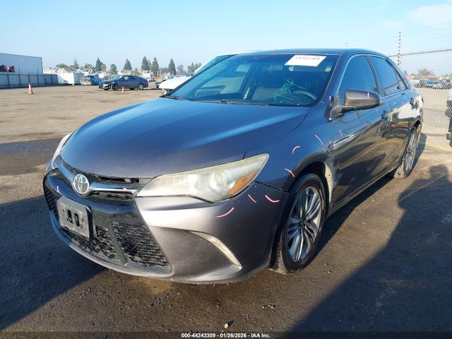4T1BF1FK4FU904727 Toyota CAMRY SE