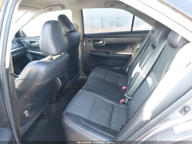 4T1BF1FK4FU904727 Toyota CAMRY SE