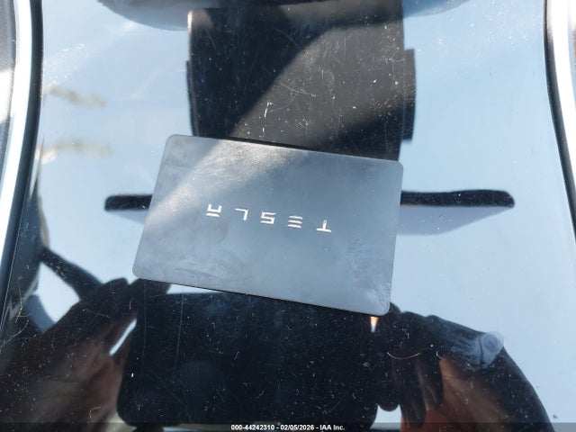 2018 TESLA MODEL 3 5YJ3E1EAXJF126472 Photo 10