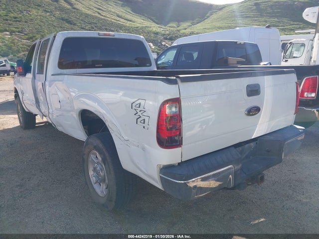 Ford F-350 Xlt 2015 1FT8W3BT6FEC14822 Image 3