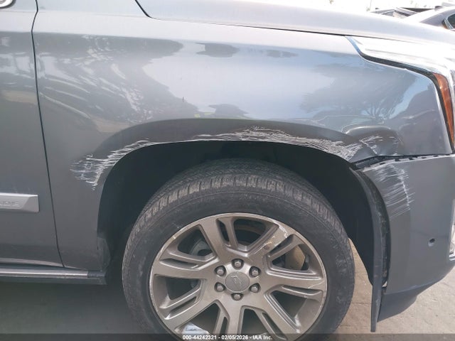 44242321 :رقم المزاد ، 1GYS3CKJ5KR316624 vin ، 2019 Cadillac Escalade Premium Luxury مزاد بيع
