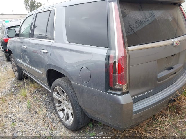 44242321 :رقم المزاد ، 1GYS3CKJ5KR316624 vin ، 2019 Cadillac Escalade Premium Luxury مزاد بيع