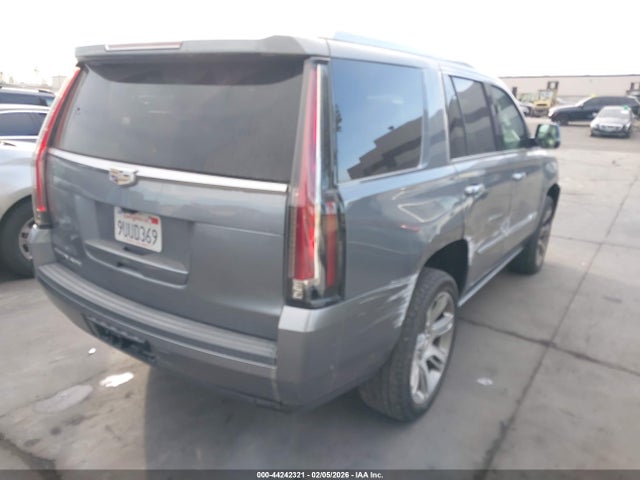 44242321 :رقم المزاد ، 1GYS3CKJ5KR316624 vin ، 2019 Cadillac Escalade Premium Luxury مزاد بيع