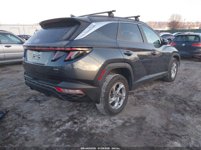 2022 HYUNDAI TUCSON 5NMJBCAE1NH051668 Photo 3