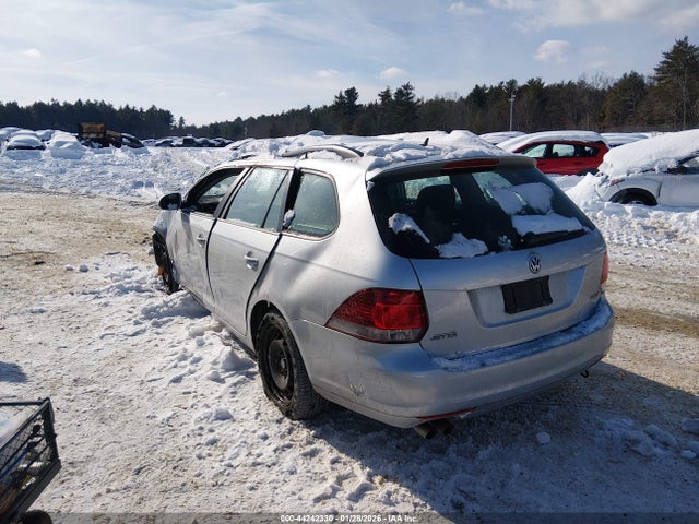 3VWPP7AJ5EM602226 Volkswagen Jetta Sportwagen 2.5l S