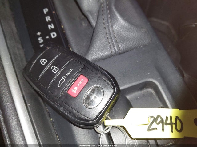 Продажа на аукционе авто 2024 Toyota Grand Highlander Hybrid Xle, vin: 5TDACAB56RS015199, номер лота: 44242336