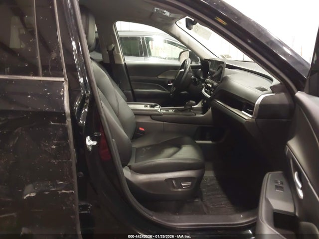 Продажа на аукционе авто 2024 Toyota Grand Highlander Hybrid Xle, vin: 5TDACAB56RS015199, номер лота: 44242336