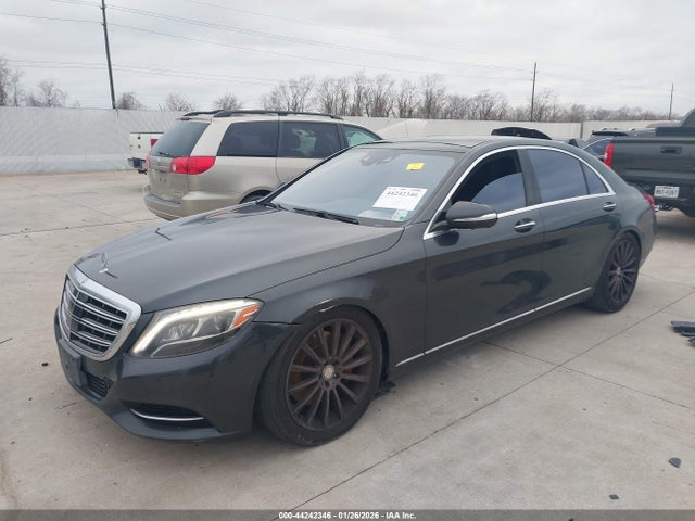 WDDUG8CB8FA203235 Mercedes-Benz S 550